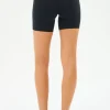 Outlet Airweight High Waist Short Shorts