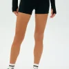 Outlet Ella Airweight High Waist Short 3.5